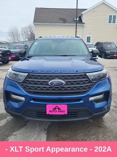 Used 2021 Ford Explorer XLT w/ Equipment Group 202A image 27