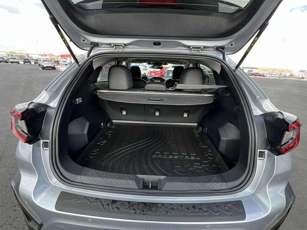 Certified 2025 Subaru Crosstrek 2.5i Limited w/ Crosstrek Mirror Package image 27