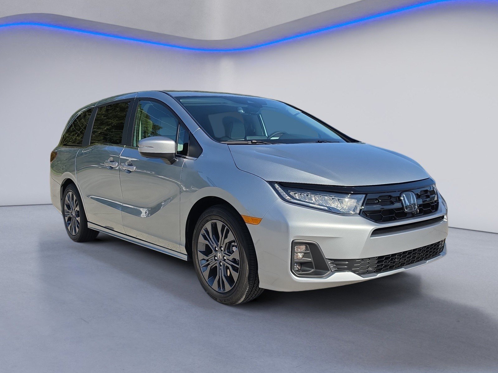 New 2027 Honda Odyssey Touring image 6