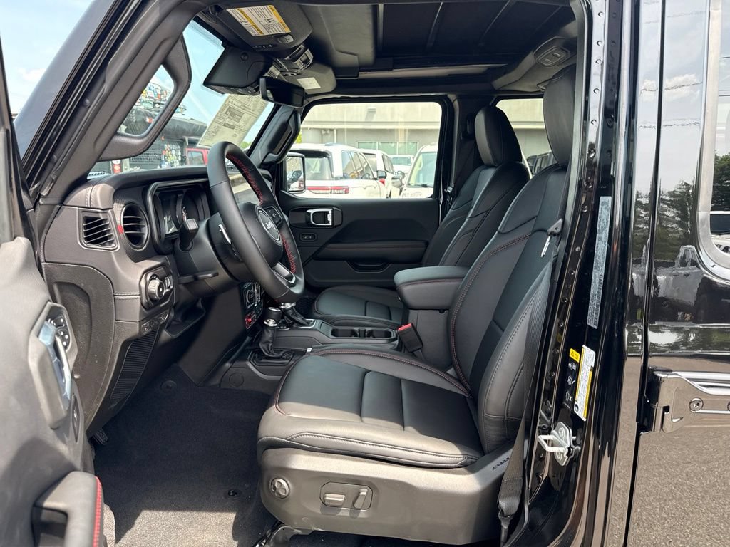 New 2026 Jeep Wrangler Unlimited Rubicon 392 w/ Quick Order Package 27X Moab AWD/4WD image 16