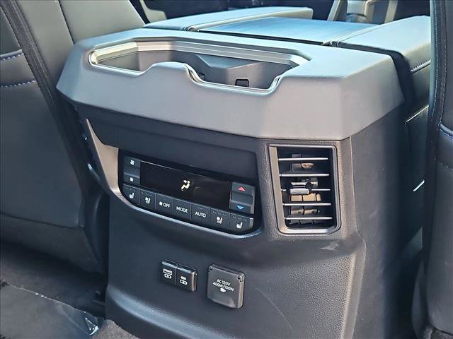 Used 2026 Toyota Sequoia Platinum AWD/4WD image 23