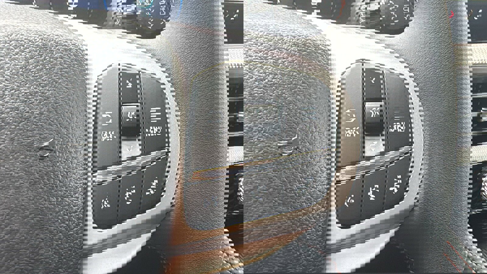 New 2026 Ford Explorer Active AWD/4WD image 21