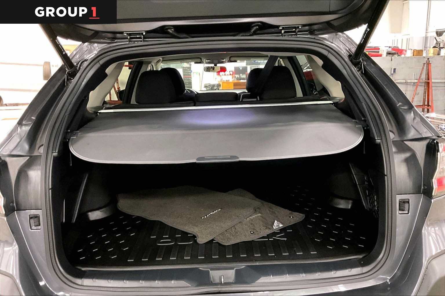 Certified 2025 Subaru Outback Premium AWD/4WD image 33
