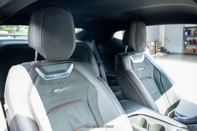 Used 2021 Chevrolet Camaro ZL1 RWD image 39