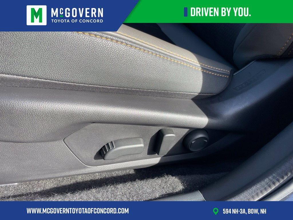 Used 2025 Subaru Crosstrek 2.5i Wilderness w/ Crosstrek Mirror Package AWD/4WD image 12