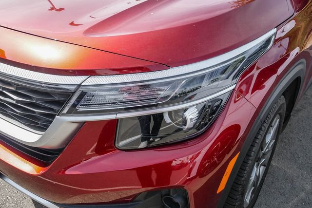 Certified 2021 Kia Seltos S FWD image 8
