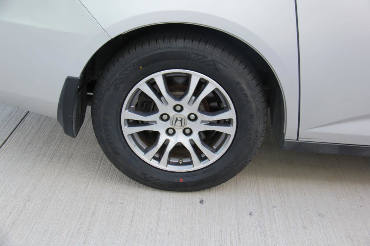 Used 2011 Honda Odyssey EX image 29