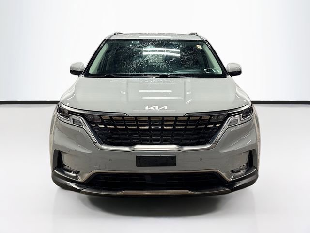 Used 2024 Kia Carnival SX Prestige image 2