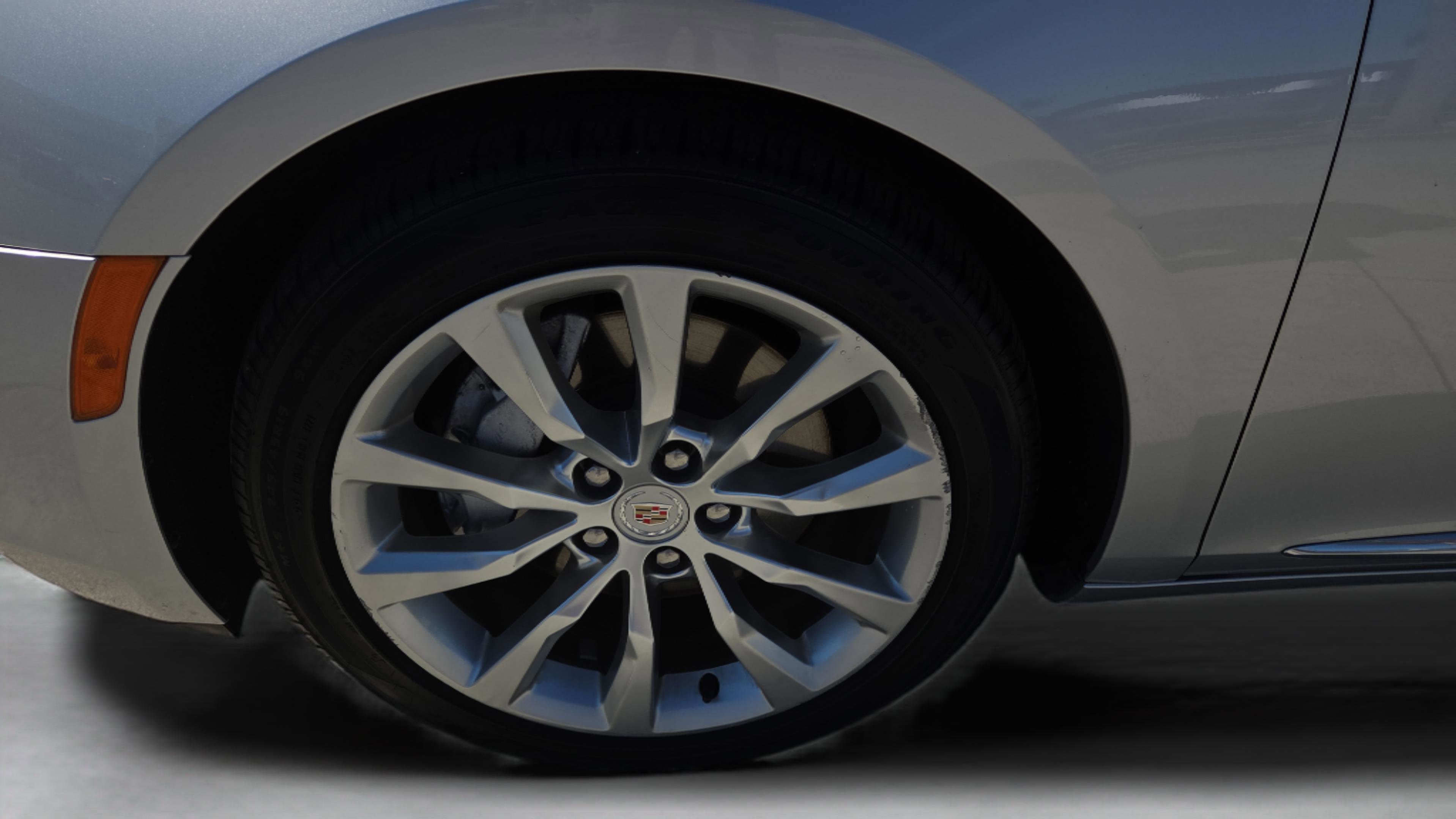 Used 2015 Cadillac XTS Luxury image 22