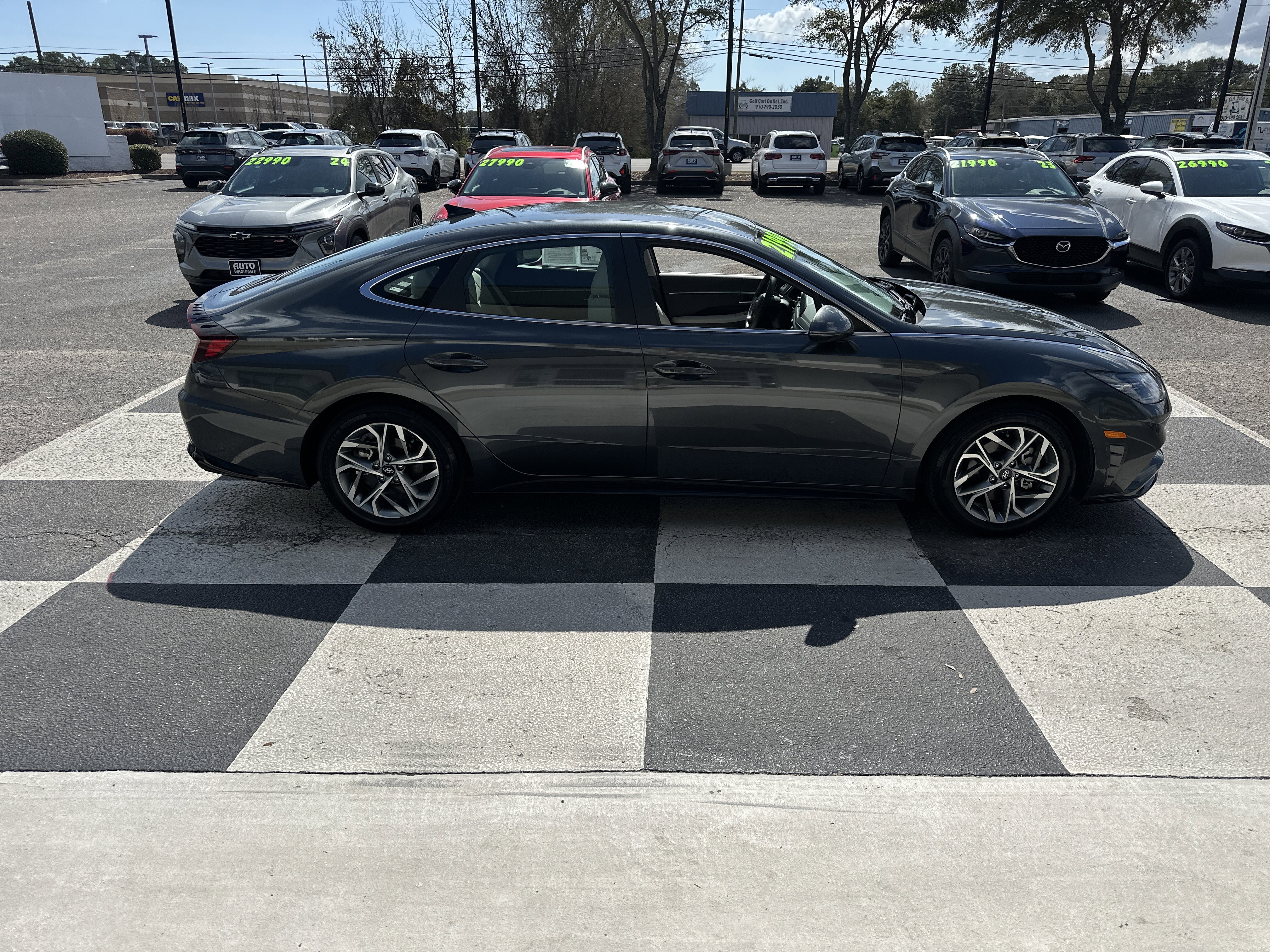 Used 2023 Hyundai Sonata SEL image 3