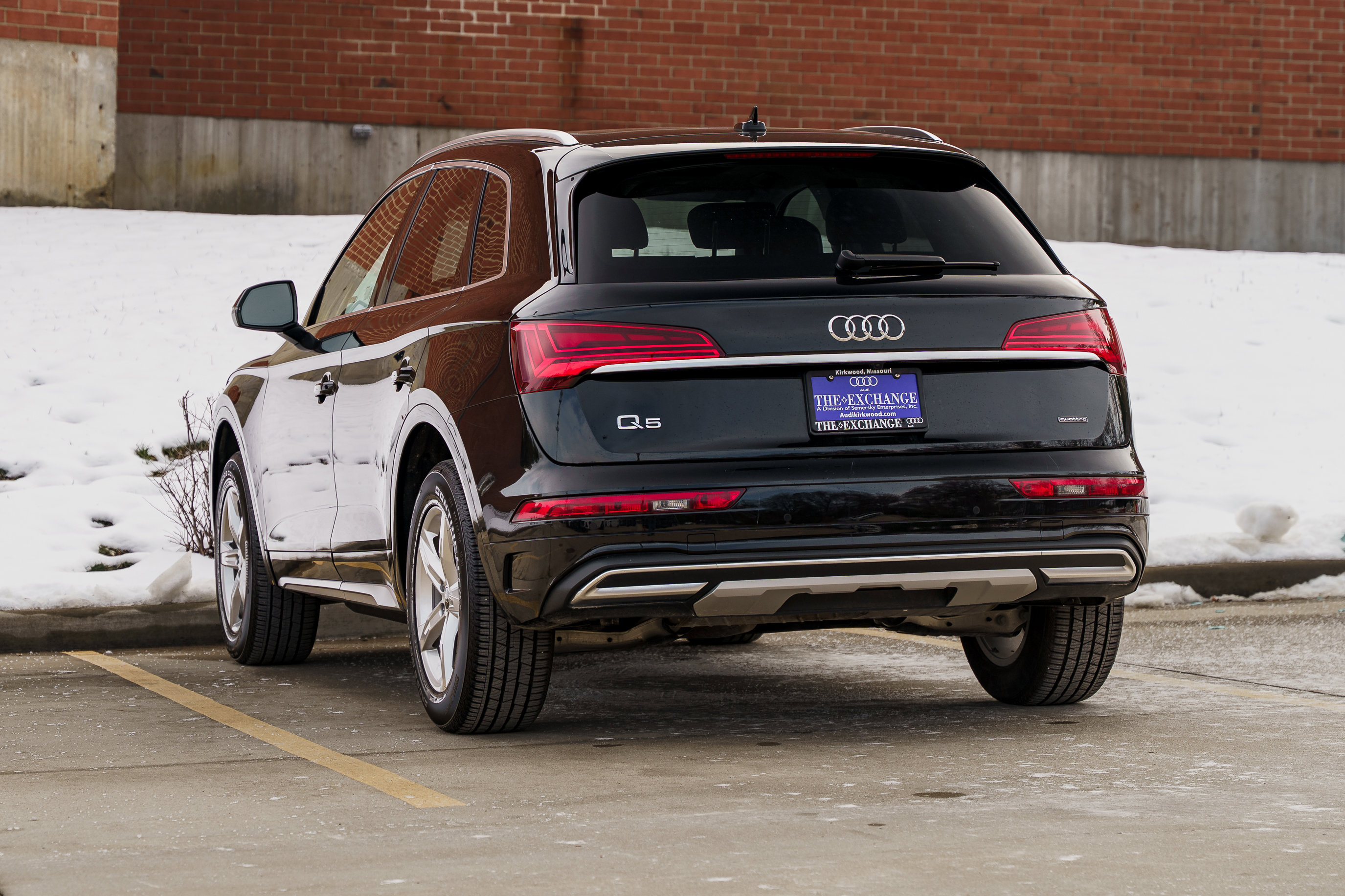 Certified 2023 Audi Q5 2.0T Premium w/ Convenience Package image 5