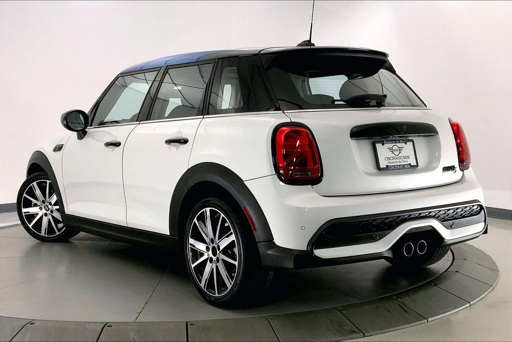 Certified 2024 MINI Cooper S image 10