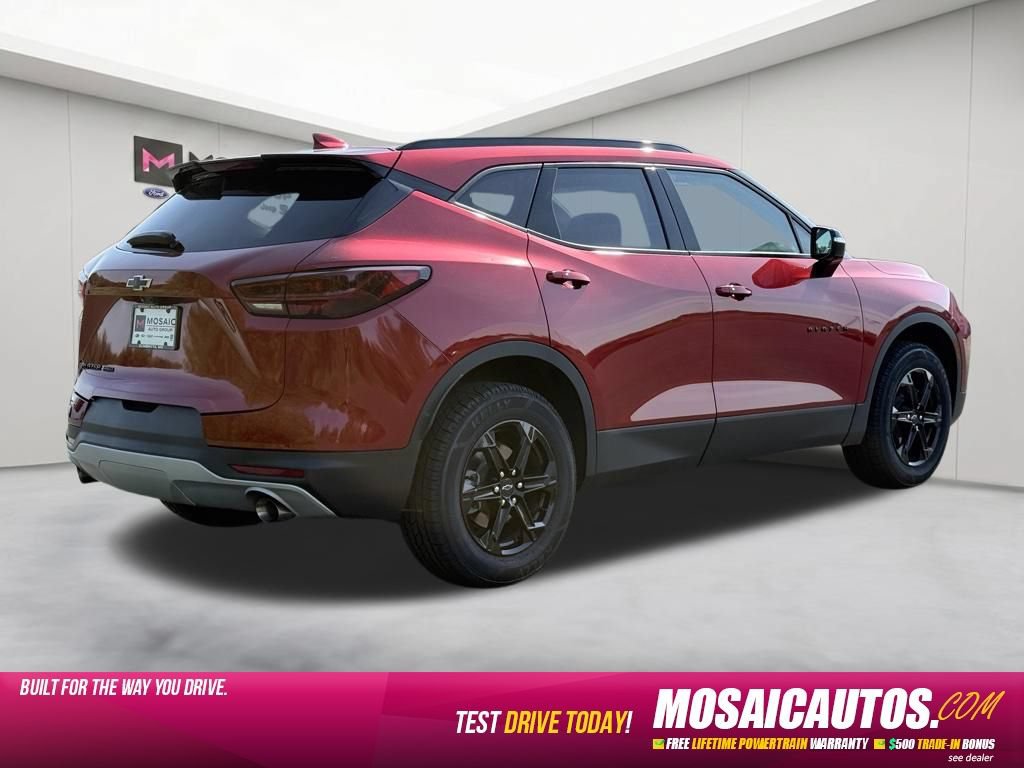 Used 2023 Chevrolet Blazer LT w/ Sound & Technology Package AWD/4WD image 7