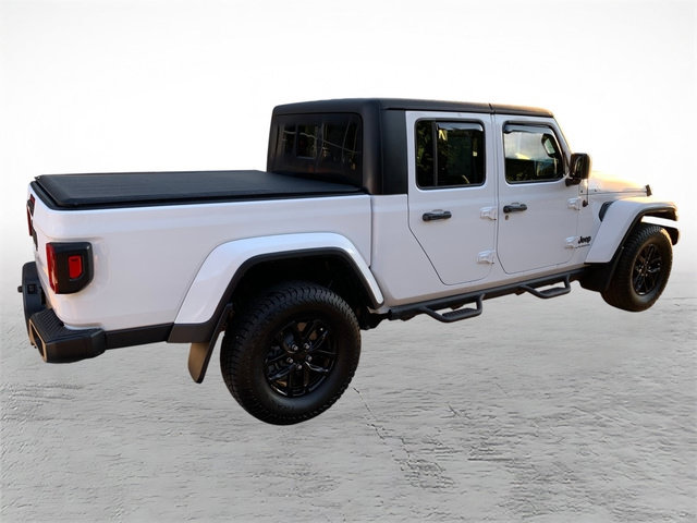 Used 2023 Jeep Gladiator Sport AWD/4WD video 2