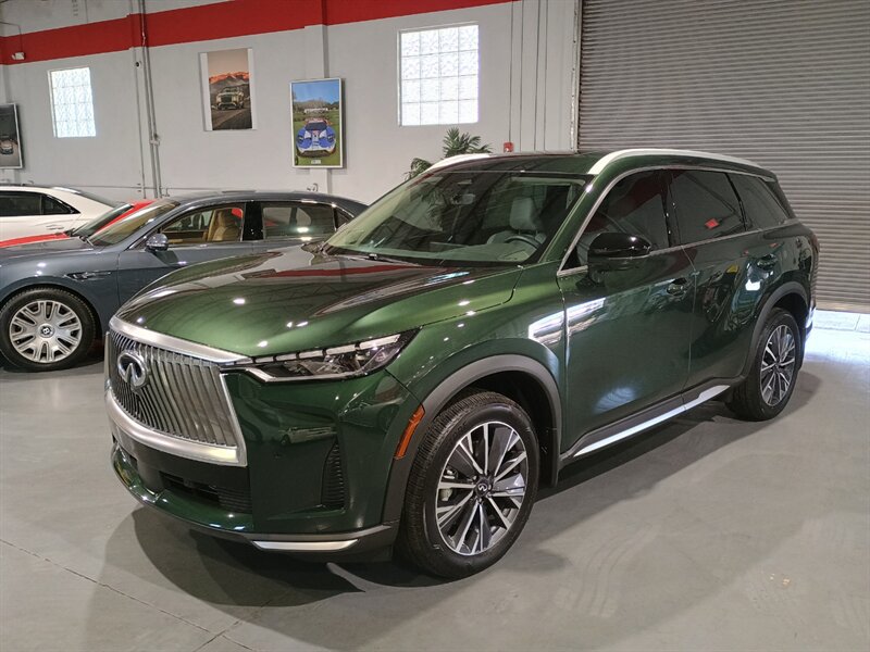 Used 2026 INFINITI QX60 Luxe w/ Cargo Package FWD image 1
