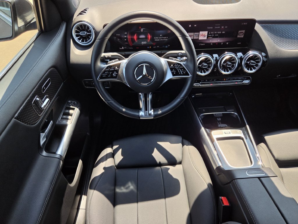 Used 2025 Mercedes-Benz GLA 250 image 13