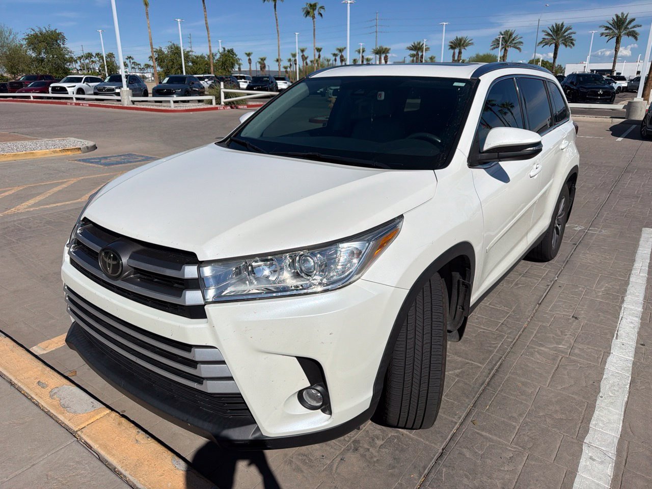 Used 2019 Toyota Highlander XLE