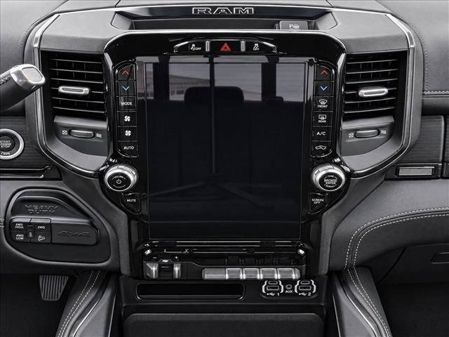 Used 2024 RAM 2500 Limited AWD/4WD image 11