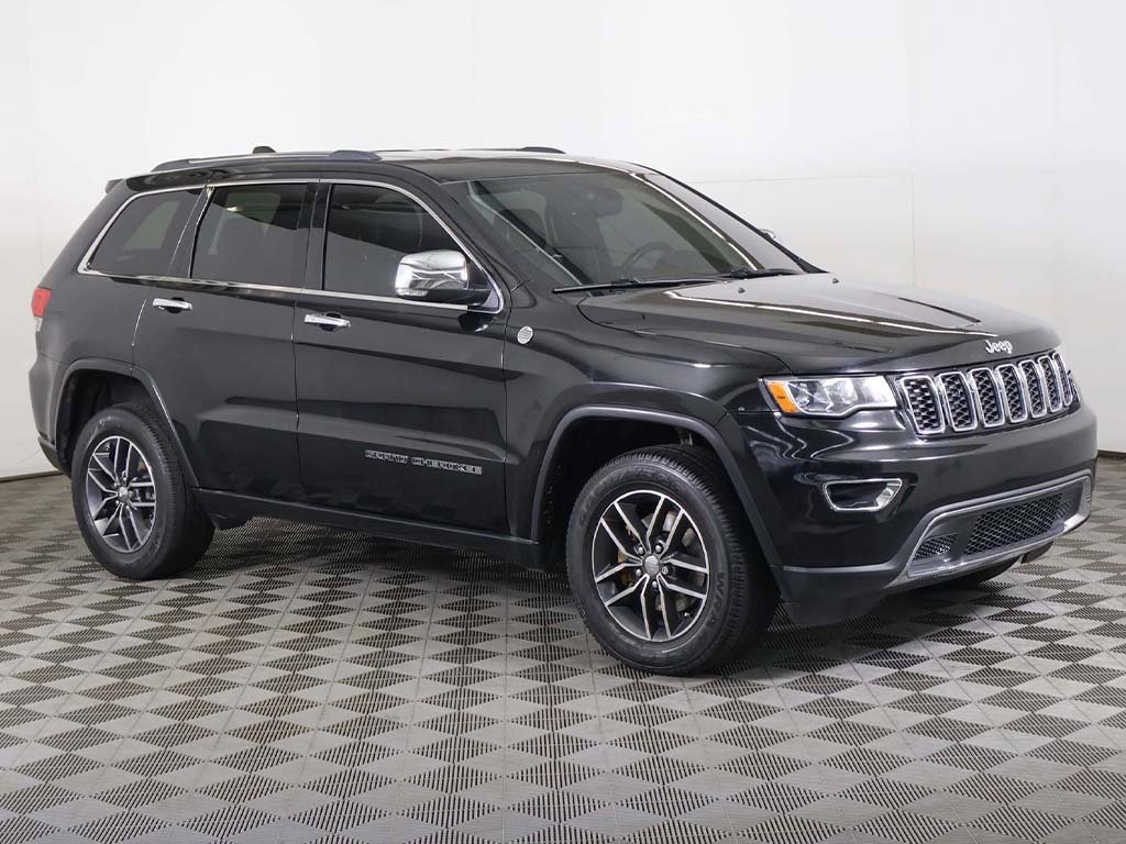 Used 2017 Jeep Grand Cherokee Limited image 56