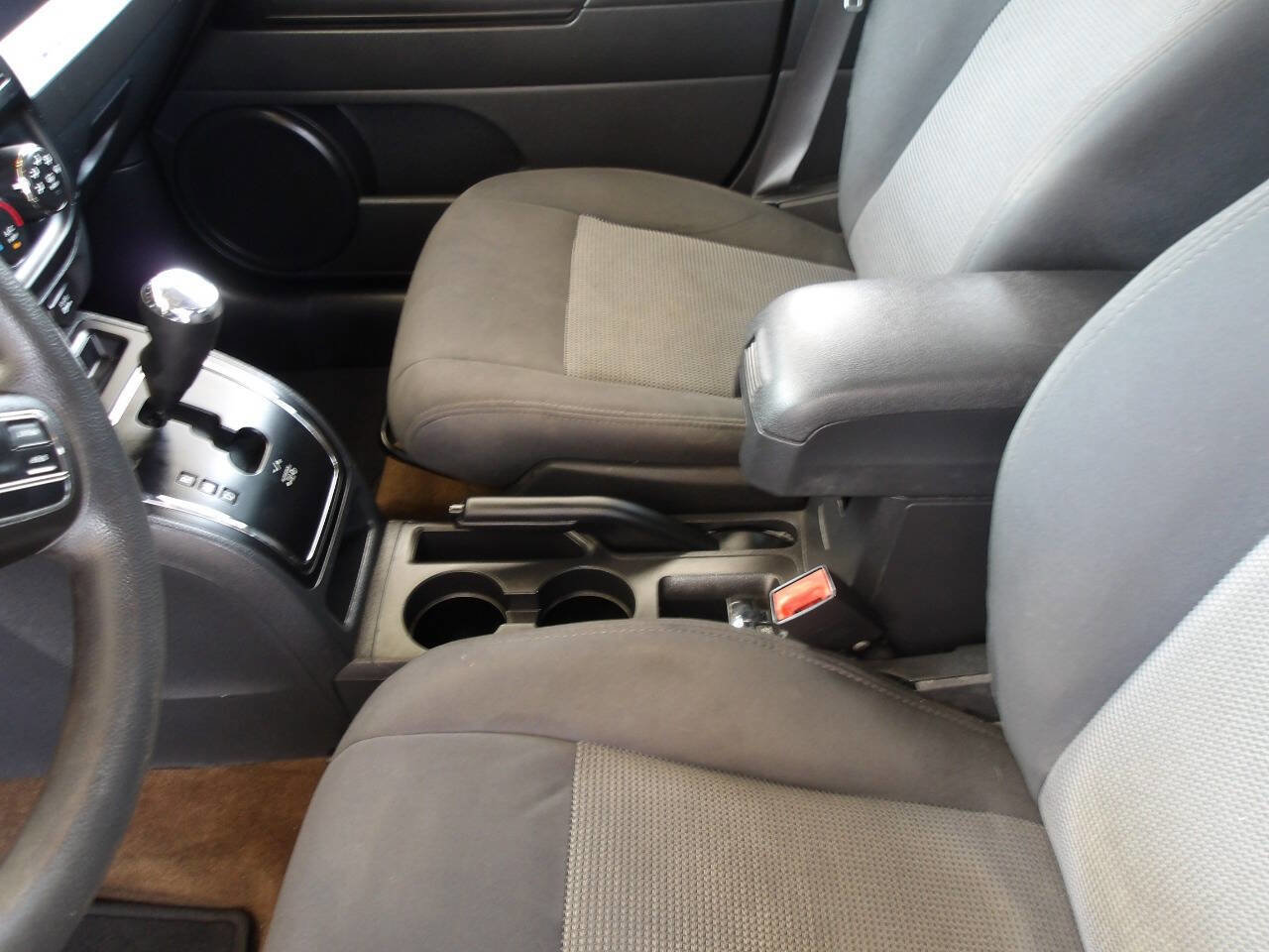 Used 2016 Jeep Compass Sport w/ Power Value Group image 15