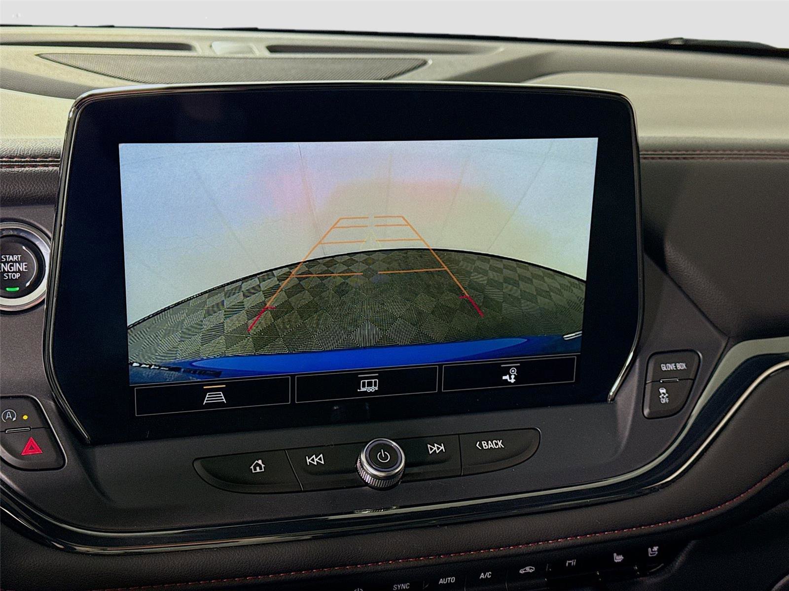 Used 2024 Chevrolet Blazer RS w/ Enhanced Convenience Package image 8