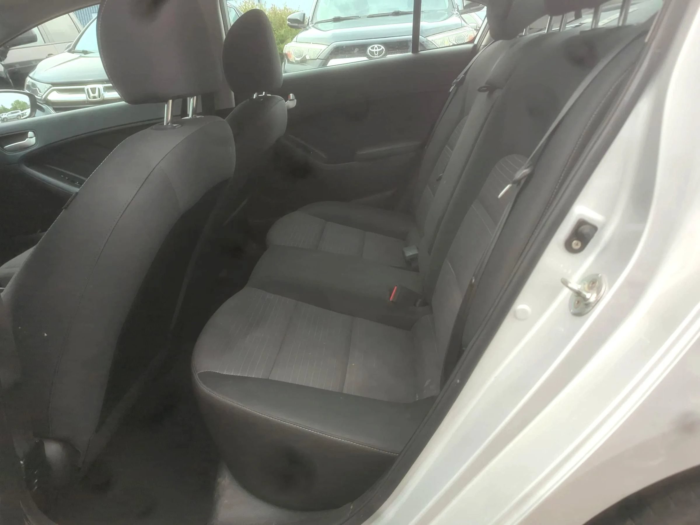 Used 2017 Kia Forte LX w/ LX Popular Package FWD image 10