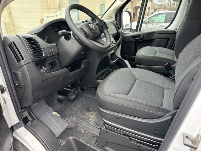 New 2024 RAM ProMaster 2500 w/ Safety Group FWD image 16