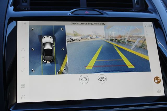 Used 2024 Jaguar E-PACE R-Dynamic SE image 18