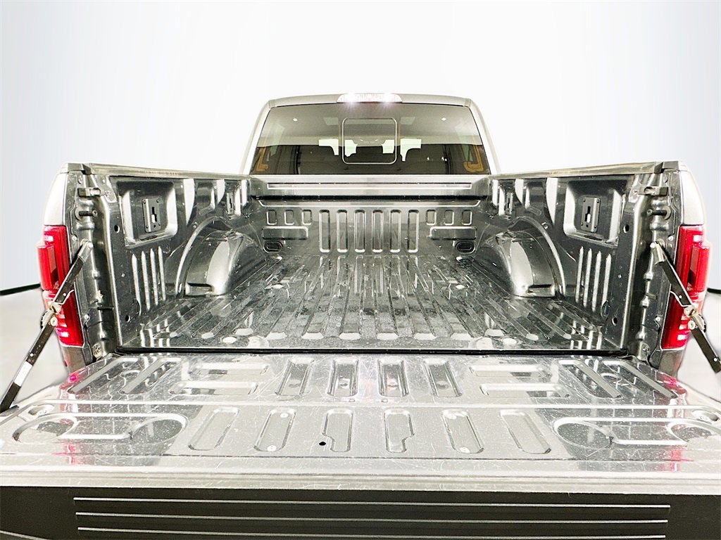 Used 2018 Ford F150 Raptor w/ Equipment Group 802A Luxury image 26