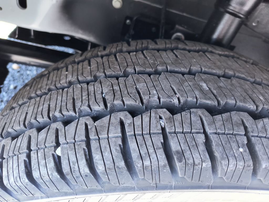 New 2025 Ford Transit 250 Low Roof w/ Load Area Protection Package image 29