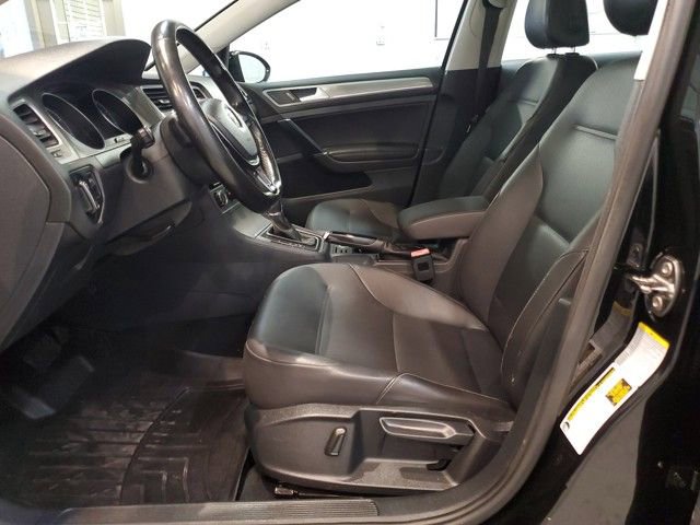 Used 2015 Volkswagen Golf S w/ Lighting Package image 10