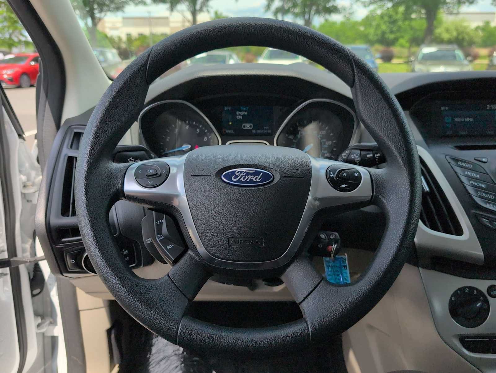 Used 2014 Ford Focus SE w/ SE Winter Package FWD image 21