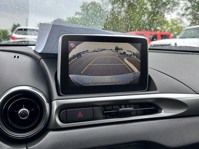 Used 2017 FIAT 124 Spider Classica RWD image 28