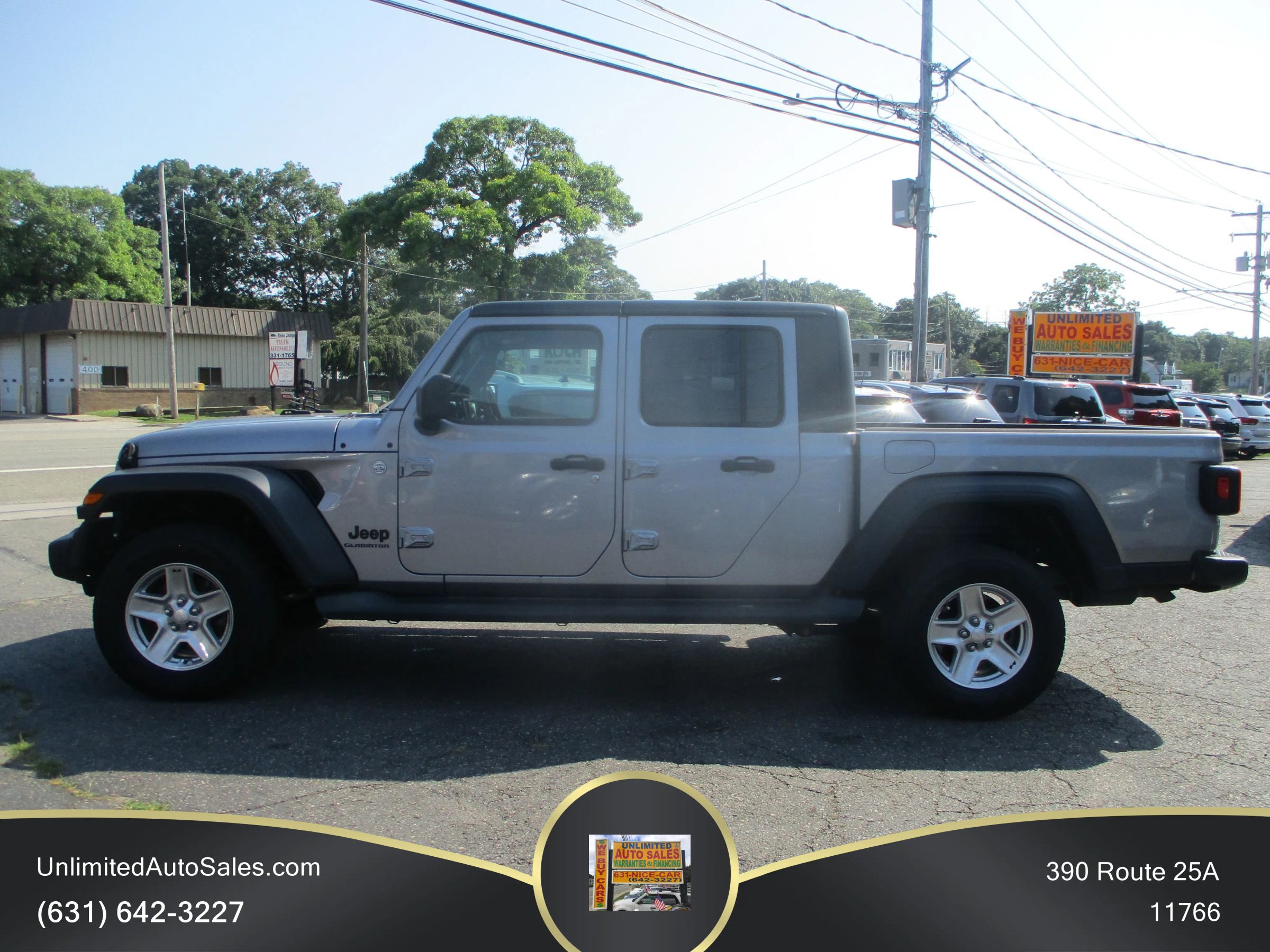 Used 2020 Jeep Gladiator Sport w/ Quick Order Package 24S AWD/4WD image 4