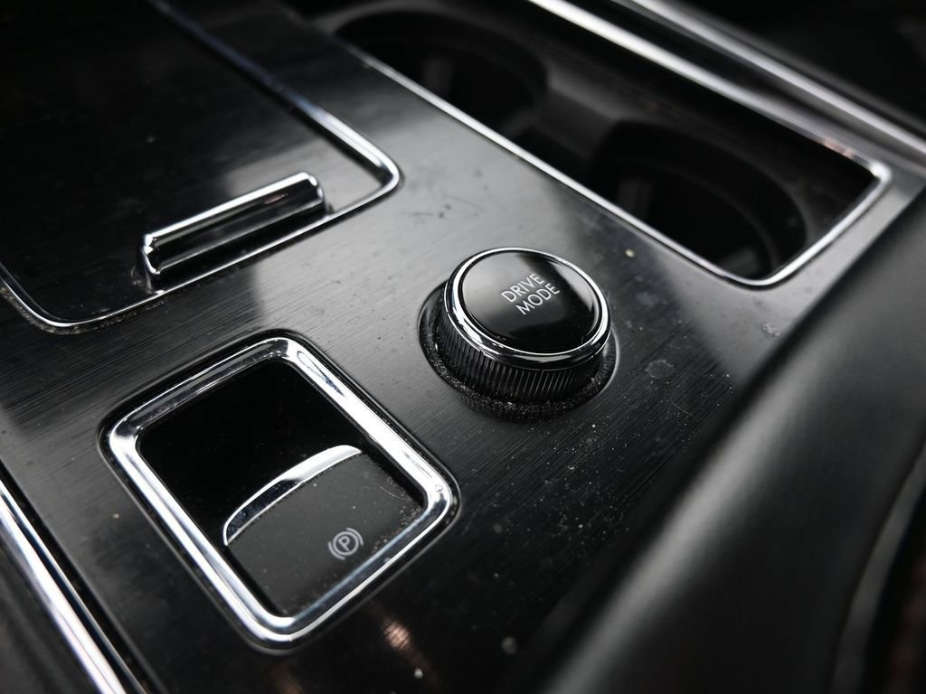 Used 2023 Lincoln Aviator AWD w/ Premium Package image 33