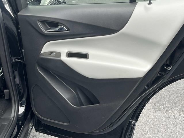 Used 2023 Chevrolet Equinox LS w/ LS Convenience Package AWD/4WD image 19