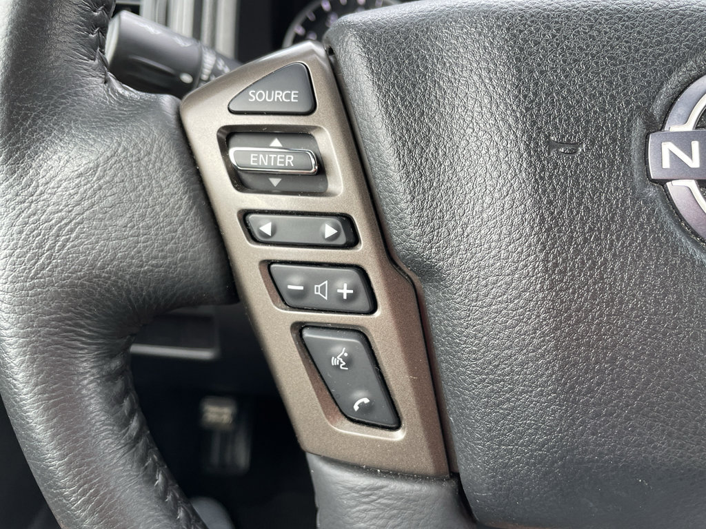 Used 2024 Nissan Titan SV w/ SV Bronze Edition Package image 21
