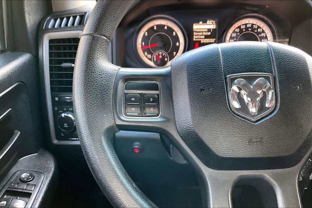 Used 2014 RAM 1500 Express RWD image 10