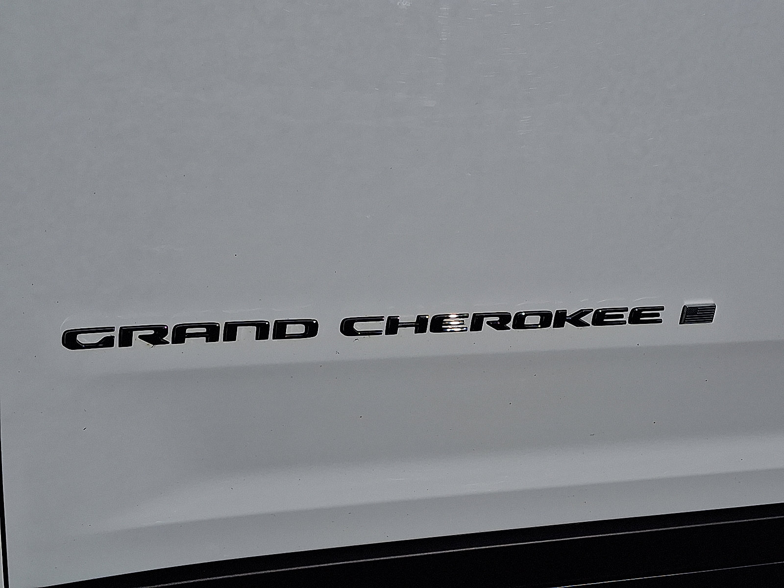 Used 2022 Jeep Grand Cherokee Limited image 31