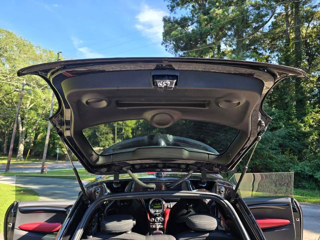 Used 2018 MINI Cooper John Cooper Works FWD image 28