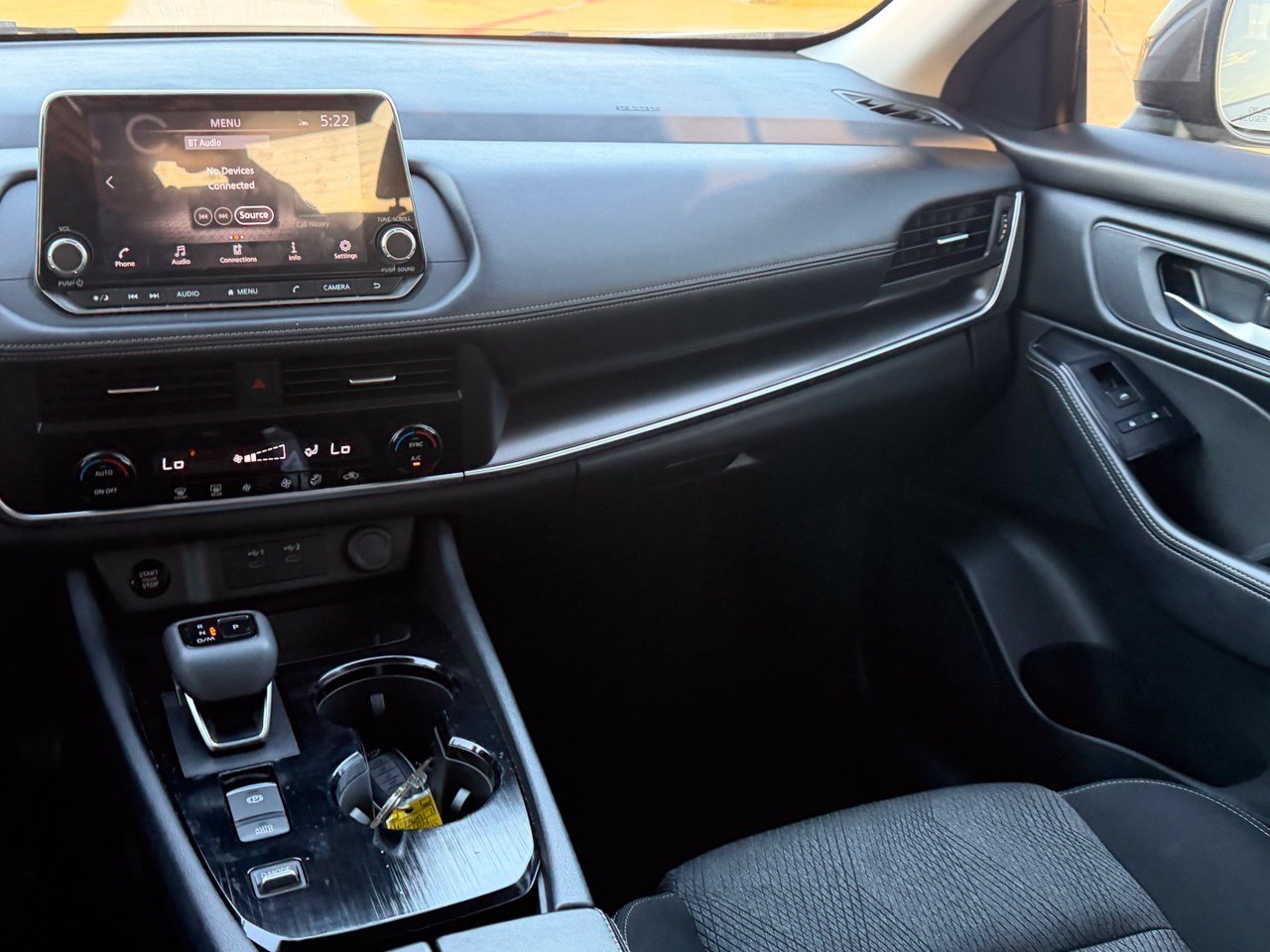Certified 2024 Nissan Rogue SV FWD image 11