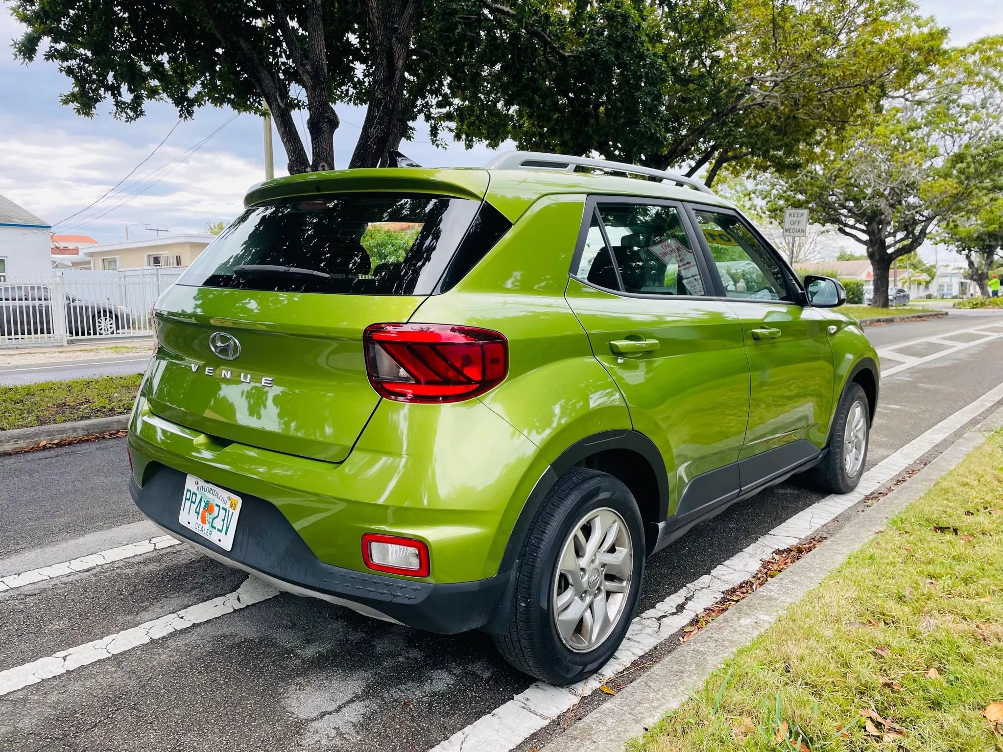 Used 2020 Hyundai Venue SEL w/ Convenience Package image 5