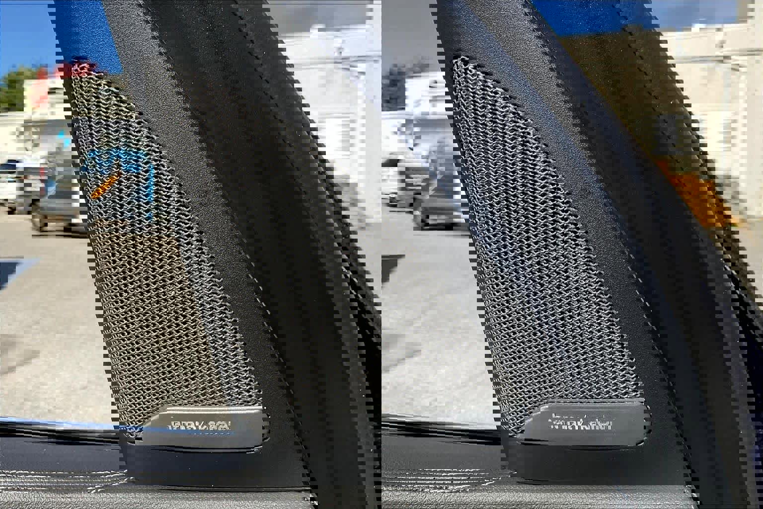 Used 2026 BMW X7 xDrive40i w/ M Sport Package image 38