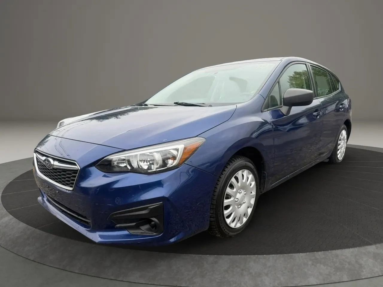 Used 2017 Subaru Impreza 2.0i AWD/4WD image 1