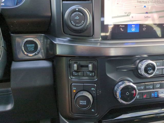 New 2026 Ford F250 Lariat w/ Black Appearance Package image 29