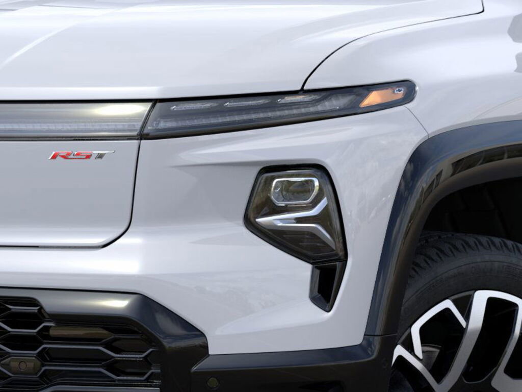 New 2024 Chevrolet Silverado EV RST image 10