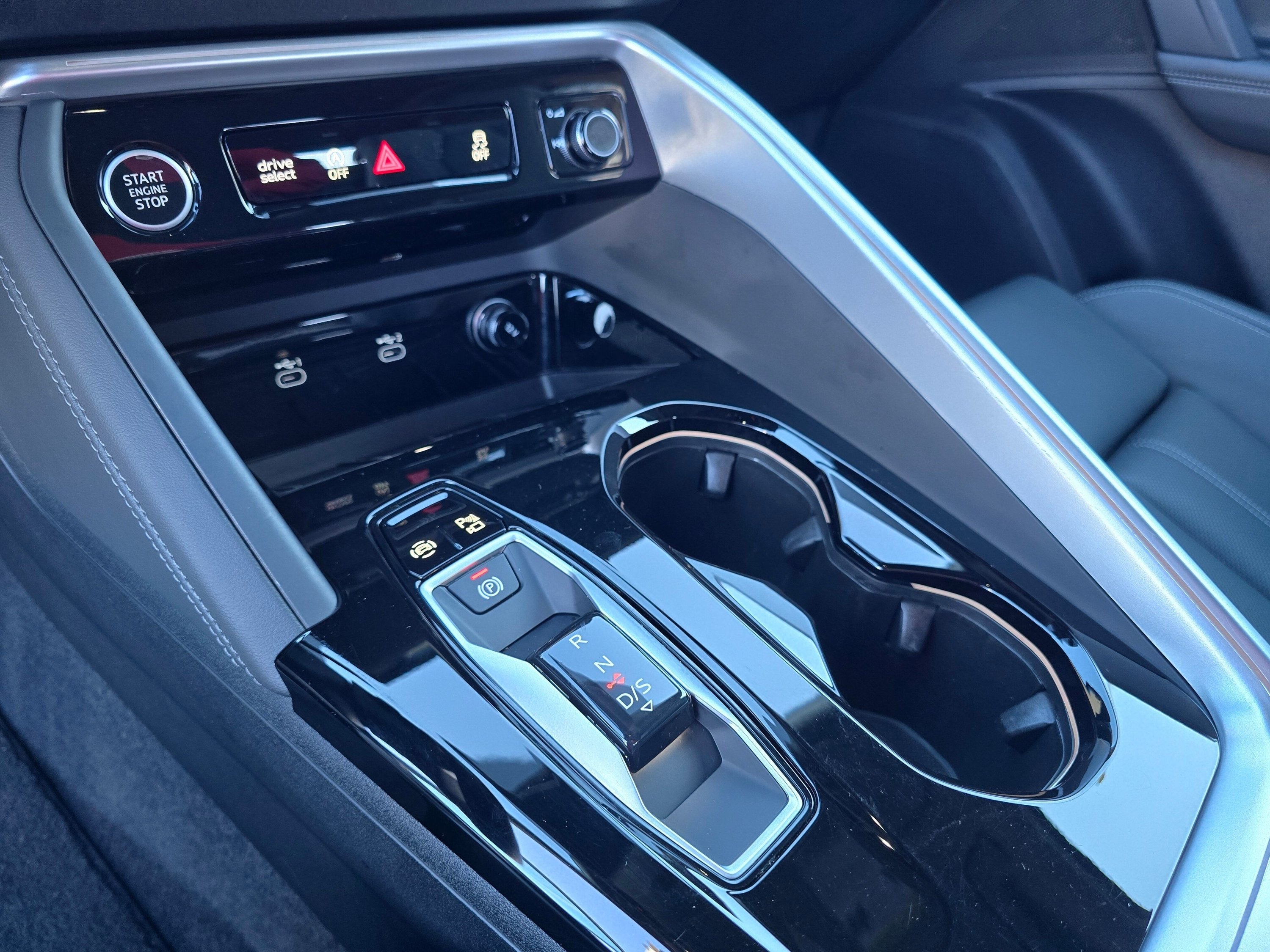 Certified 2025 Audi Q5 Premium Plus w/ Premium Plus AWD/4WD image 16