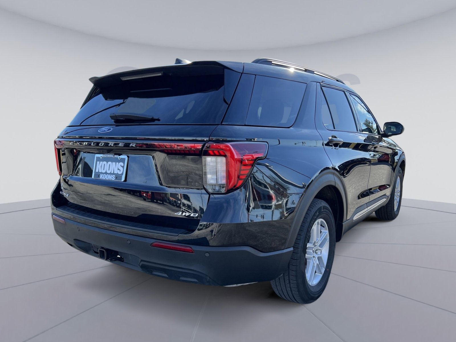 Used 2025 Ford Explorer Active image 7