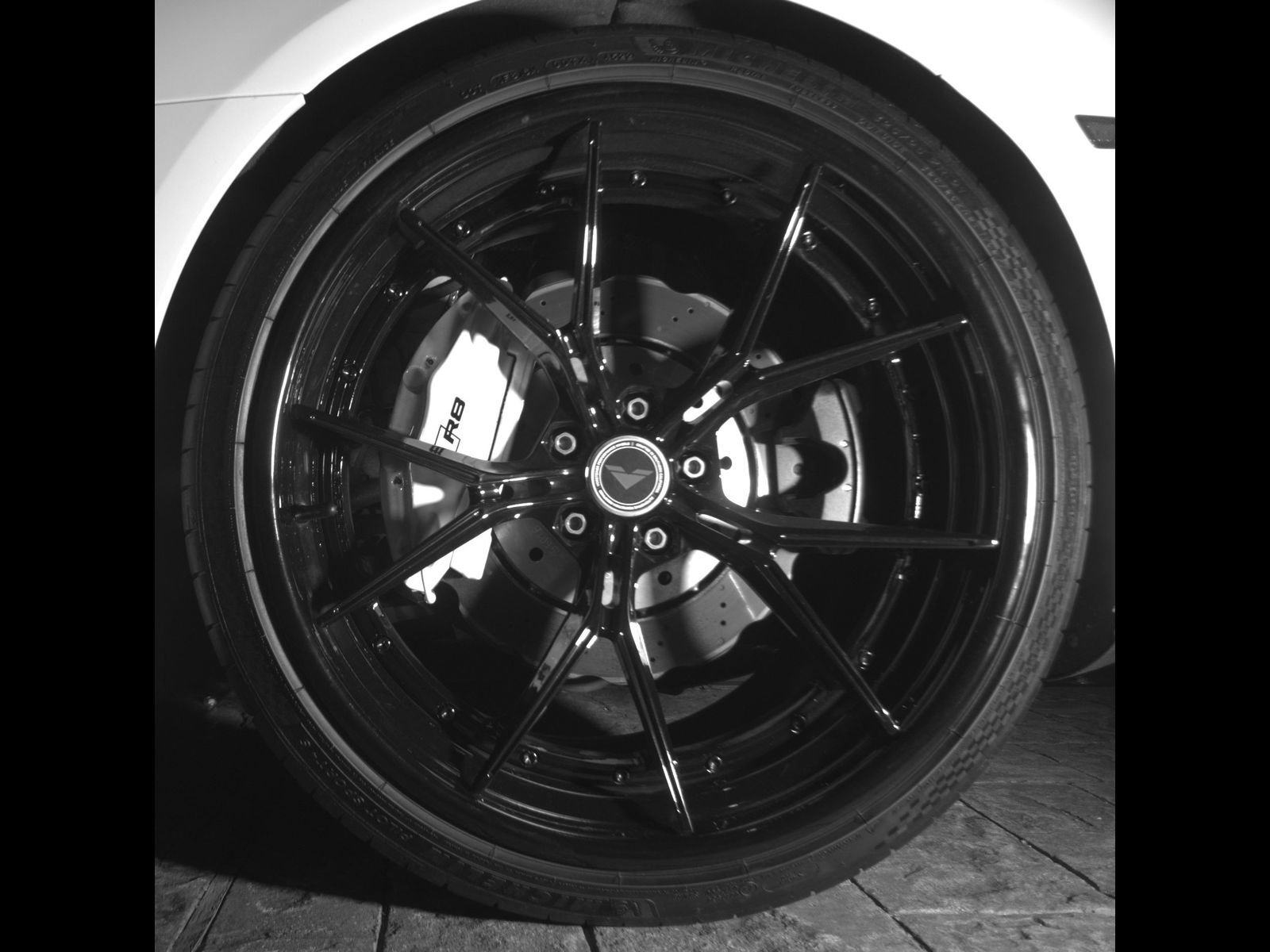 Used 2020 Audi R8 V10 w/ 20" Wheel Package AWD/4WD image 25