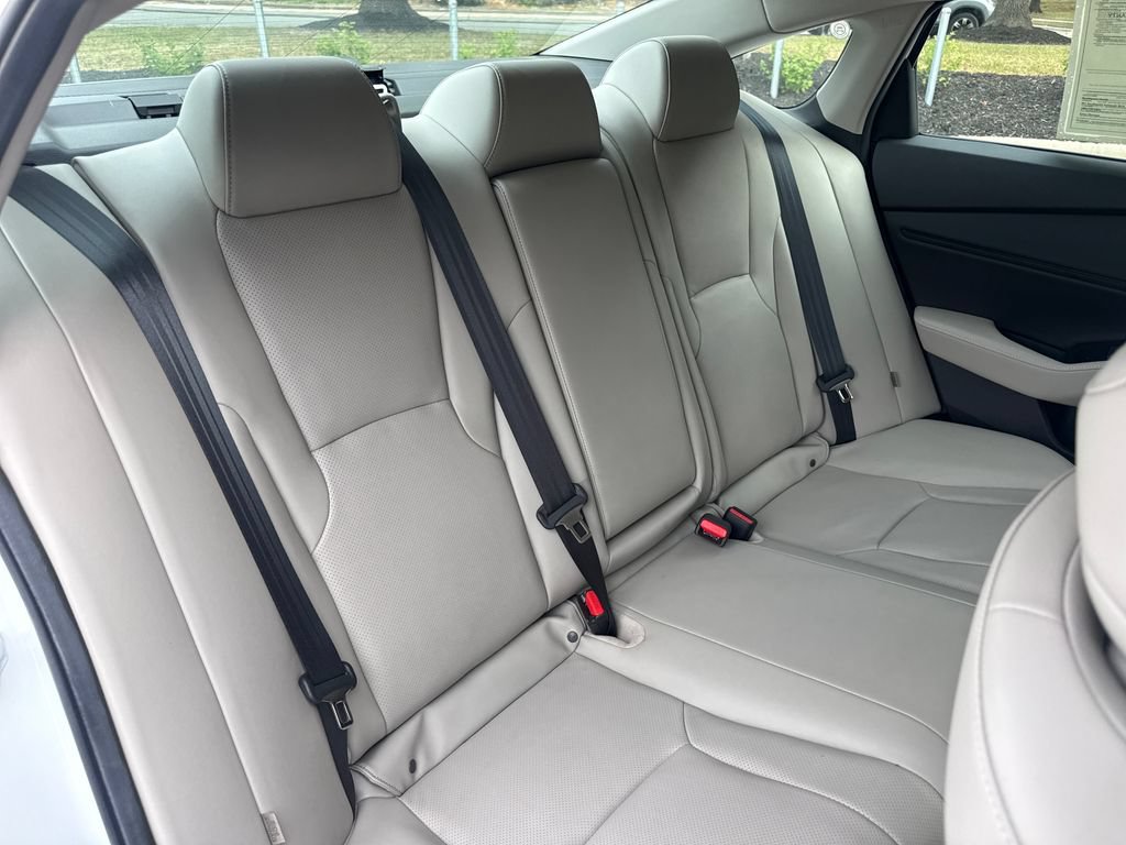 Used 2024 Honda Accord Touring image 34